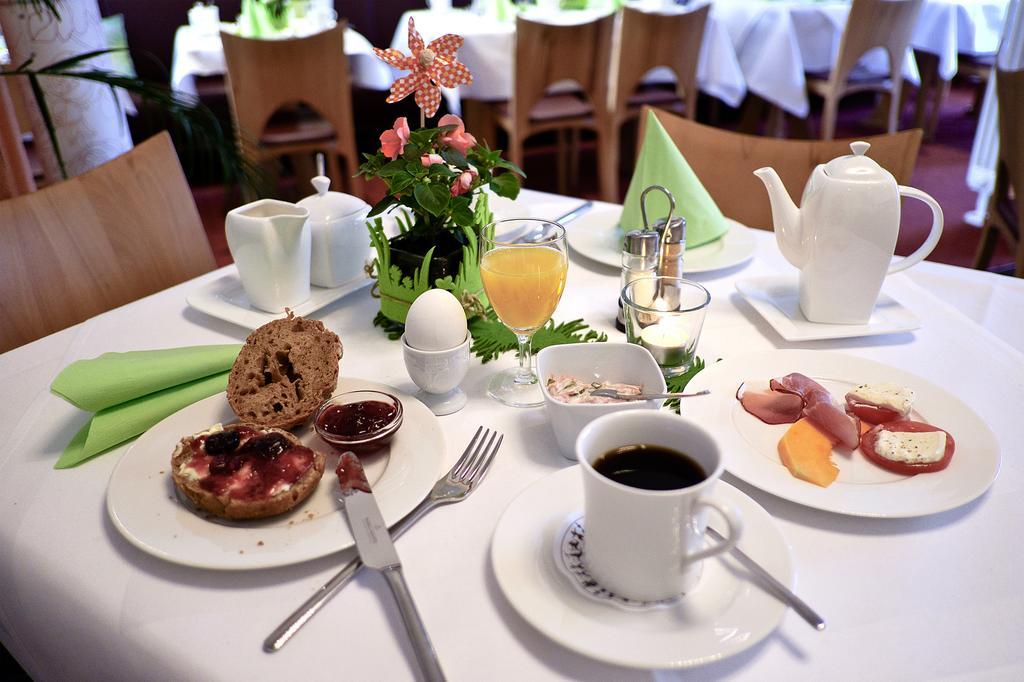 Hotel Elysee Seligenstadt Oda fotoğraf